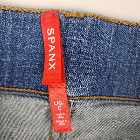 Spanx Jeans Womens Blue Large Straight Leg Pull on Denim Pants 30x28 20356R - Picture 6 of 11